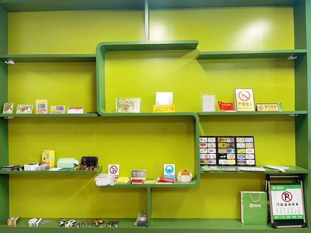 廣告店核心業(yè)務解析 圖文設計制作的多元化服務